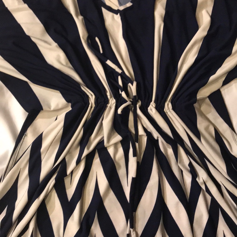 Style for Less - Picture 2 of 3